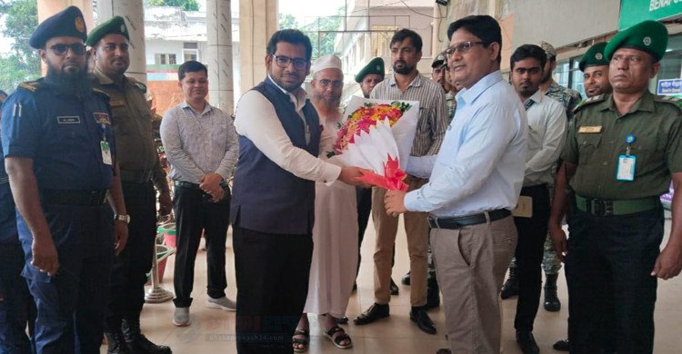 বেনাপোল স্থলবন্দর পরিদর্শনে ভারতীয় ডেপুটি হাইকমিশনার